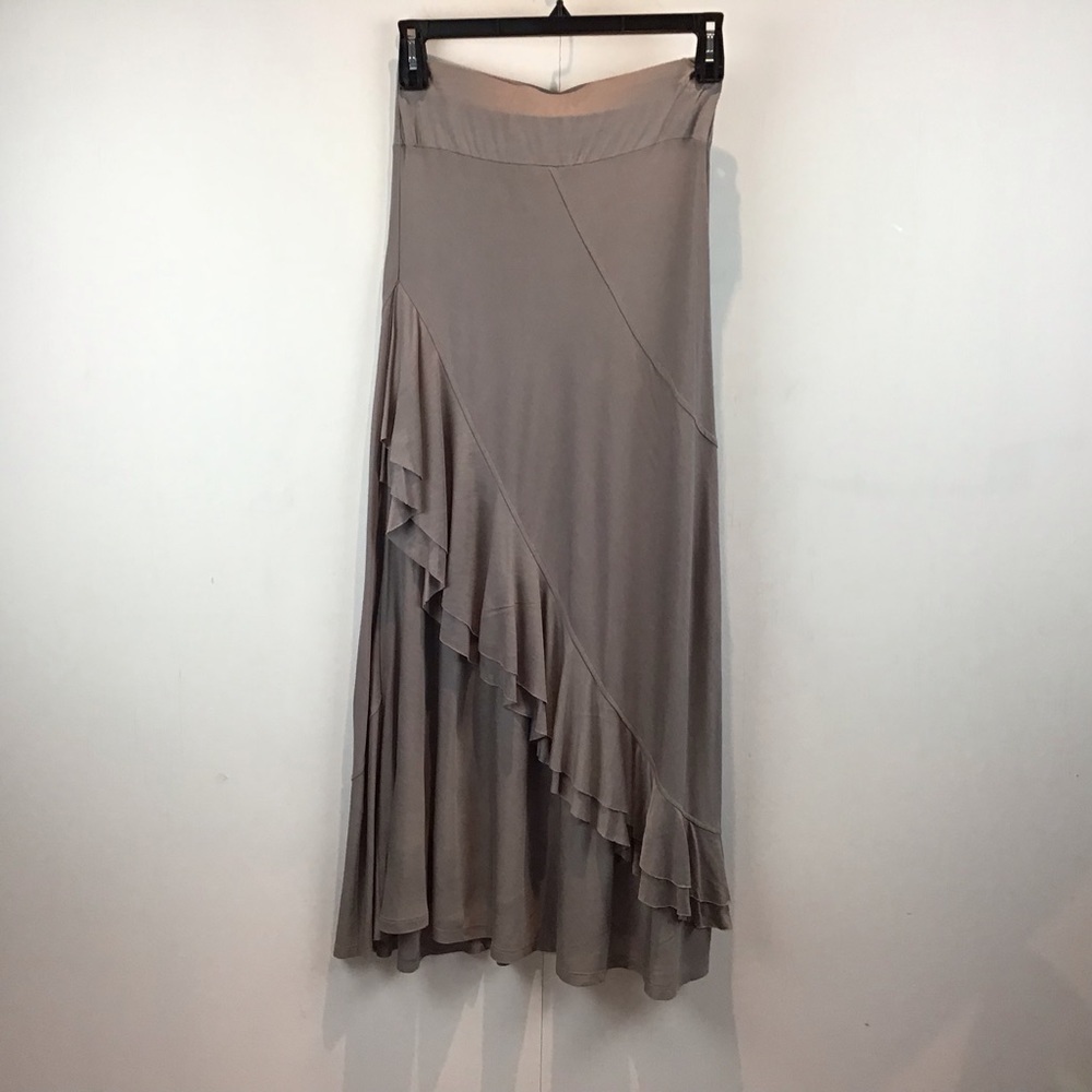 Relativity bias cut rayon knit taupe (truffletau) maxi skirt with ruffle size PM